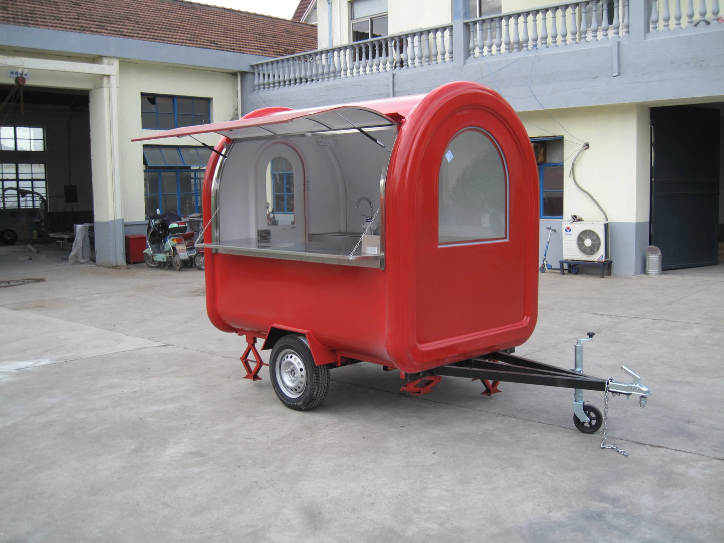 2023 2.2m Length Snack Food Truck Trailer Street Mobile Kitchen Hot Dog Ice Cream Coffee Cart For Sale Catering Equipment Van