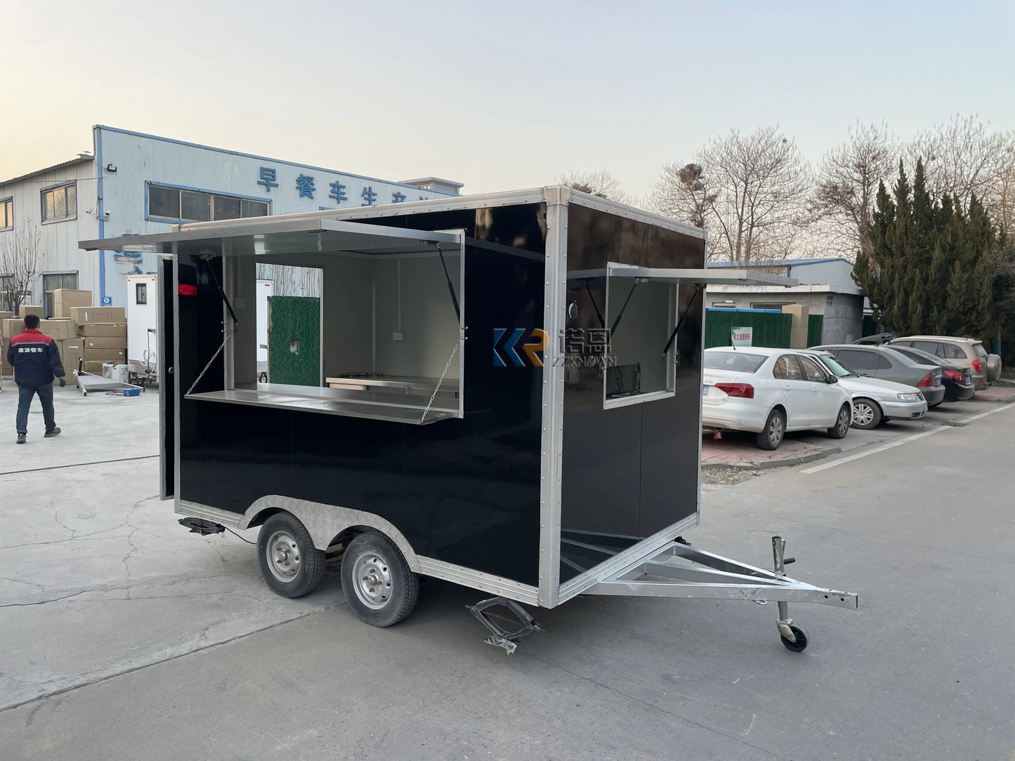 Affordable Fully Equipped Food Truck USA Customized Food Trailer With Full Kitchen Equipments Black Street Food Cart On Sale