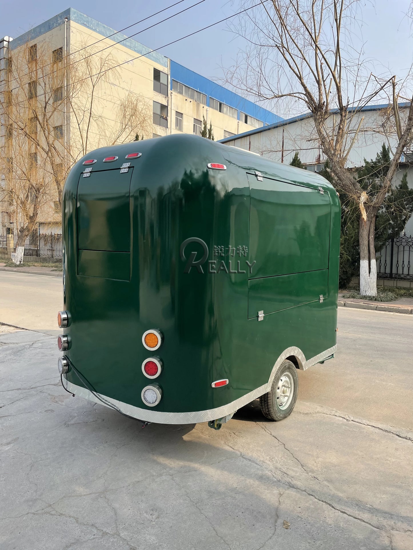 OEM Stainless Steel Food Cart with DOT CE Certificate Mobile Fast Food Trailer Street BBQ Food Truck with Full Kitchen Equipment