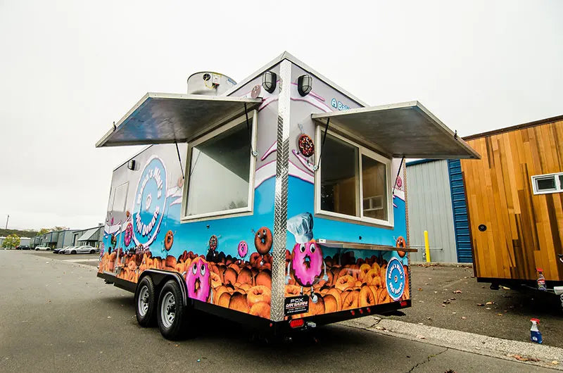 Customized Street Mobile food truck with full kitchen Square Concession Food trailer Snack Coffee Ice Cream Cart Pizza