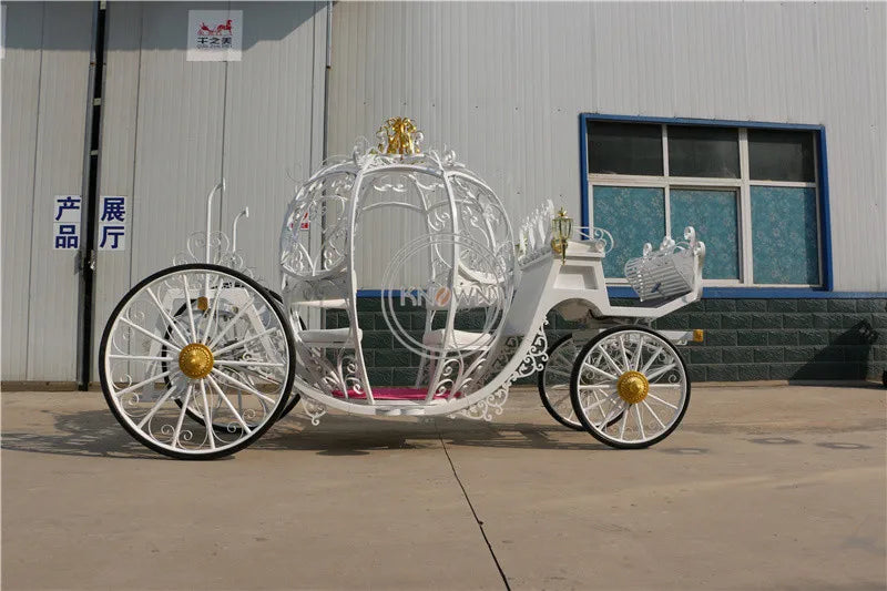 2022 Electric Princess Horse Carriage Luxury Pumpkin Carriage Royal Wedding Horse Cart for Sale