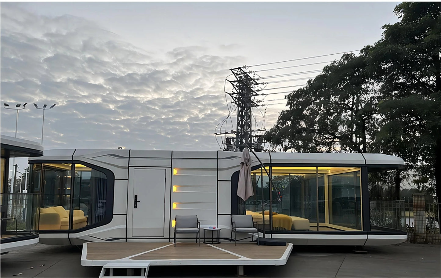 Popular y moderno edificio móvil prefabricado de lujo con estructura de acero galvanizado, casas pequeñas, complejos turísticos, cápsulas espaciales solares