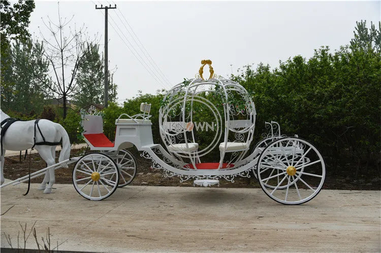 OEM Mini White Electric Cinderella Classical Pumpkin Wedding Princess Royal Horse Drawn Carriage for Sale