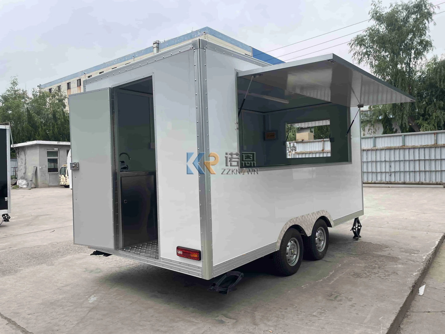 Modern Mobile Fiberglass Food Cart Deep Fryer  Food Truck Catering Ice Cream Food Trailer with DOT CE Certification For Sale