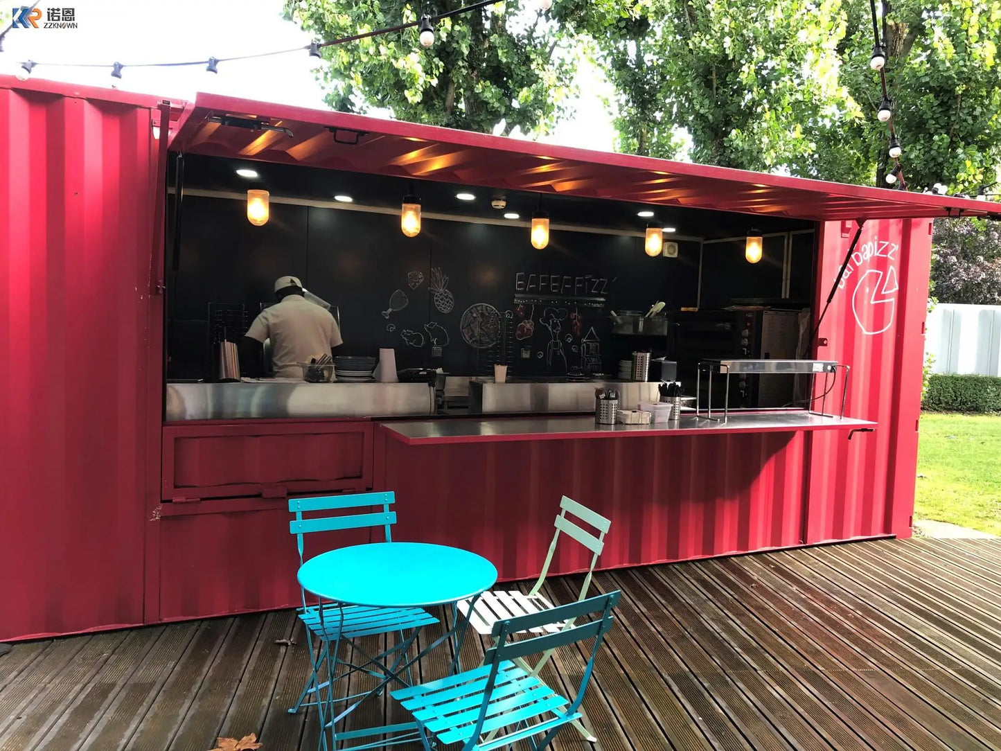 Cafetería contenedor en segundo piso totalmente equipada con lona personalizada