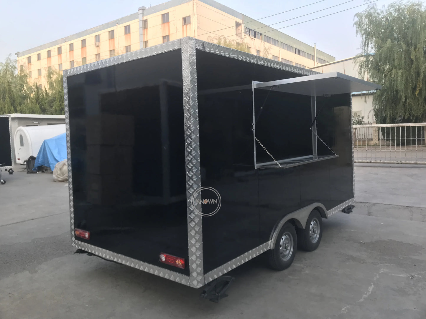 OEM Customized Mobile Food Trailer with CE Approved Food Truck With Full Kitchen Coffee Catering Food Cart For Sale Hot Dog