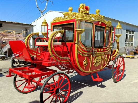 2024 Latest Cinderella Horse Carriage With Crown Princess Wedding Classic Fashion Queen Pumpkin Horse Drawn Carriage