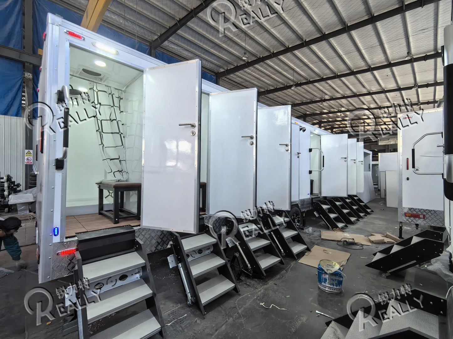 Moveable Restroom Trailers Portable Toilet Luxury Toilet Trailer Portable Toilet Trailer