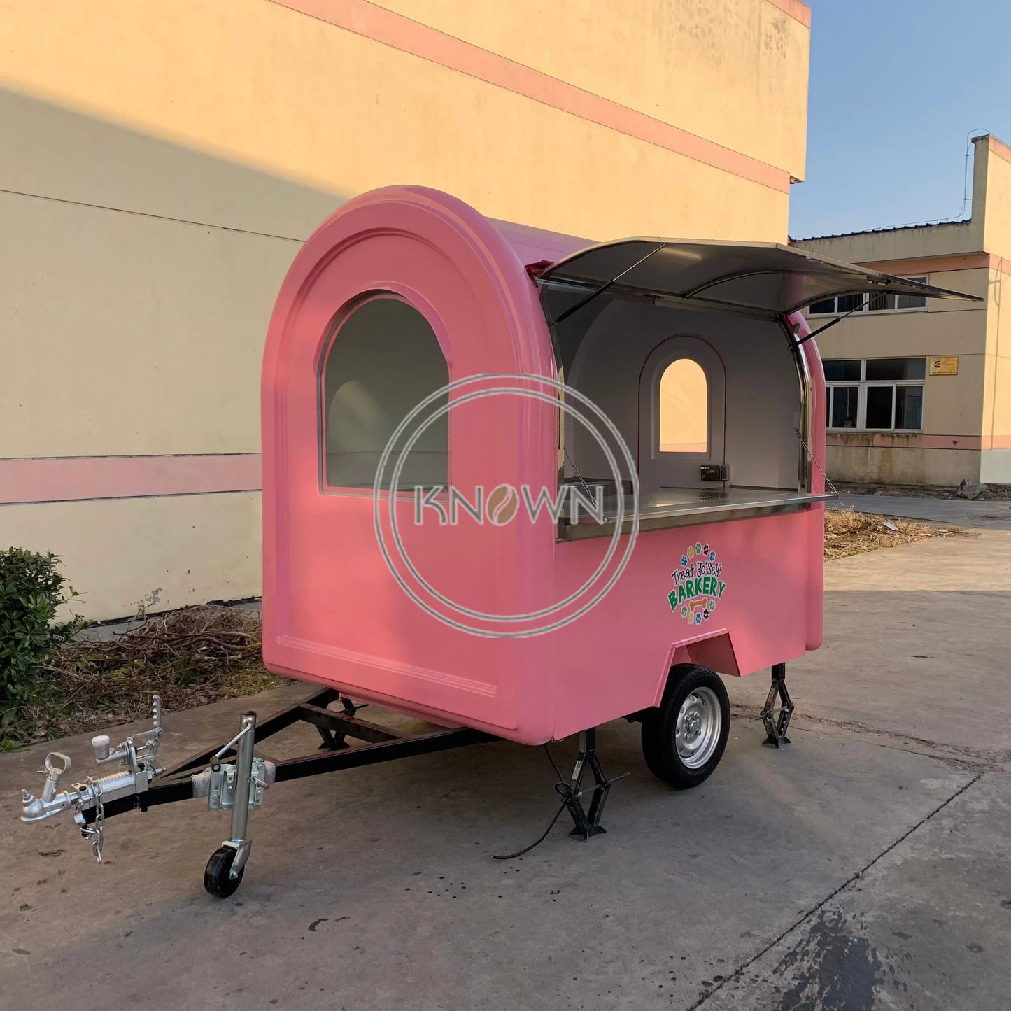 Food Truck New Design Burger Kiosk Bakery Food Trailer Outdoor Food Trailers with Mobile Kitchen Equipment 2023 DOT Customized