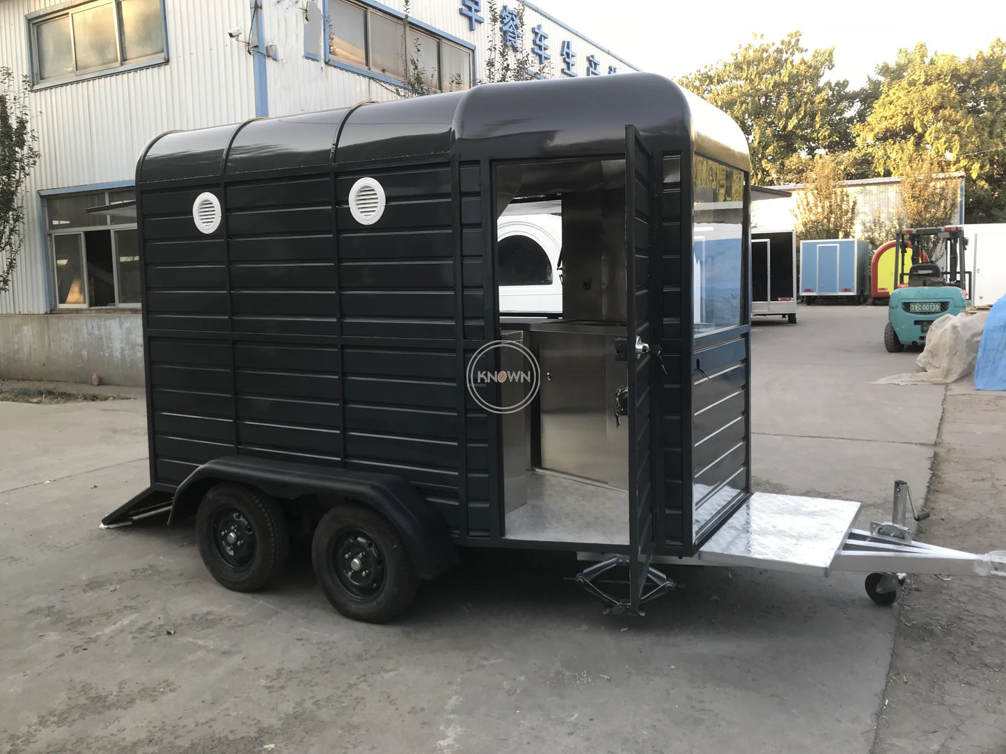 OEM Customized Food Trailer with CE Certification Mobile Bbq Hot Dog Cart for Sale Breakfast Pizza Vending Van